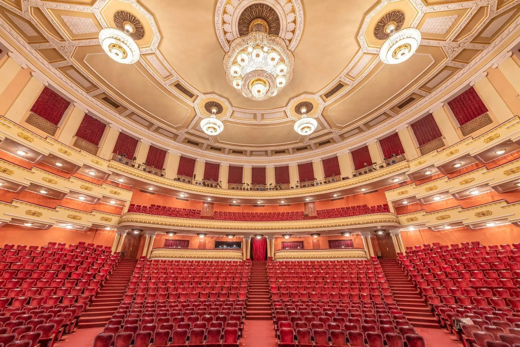 Opera & Ballet