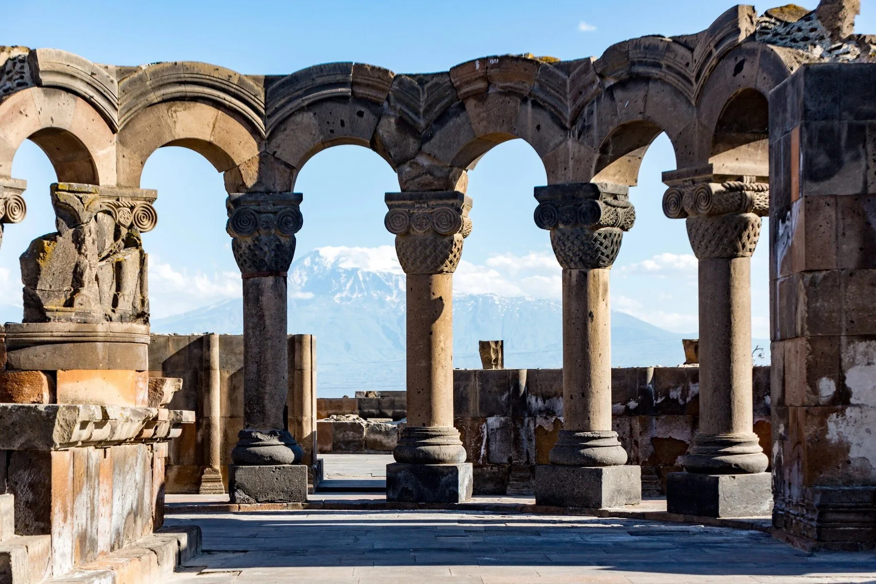 Zvartnots Cathedral landscape